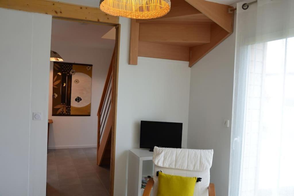 La Maison Des Cordelles Saint-Denis-en-Val 外观 照片